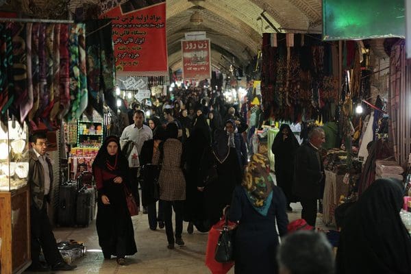 Hossein Valamanesh, Char Soo, 3 Photo by Nassiem Valamenesh